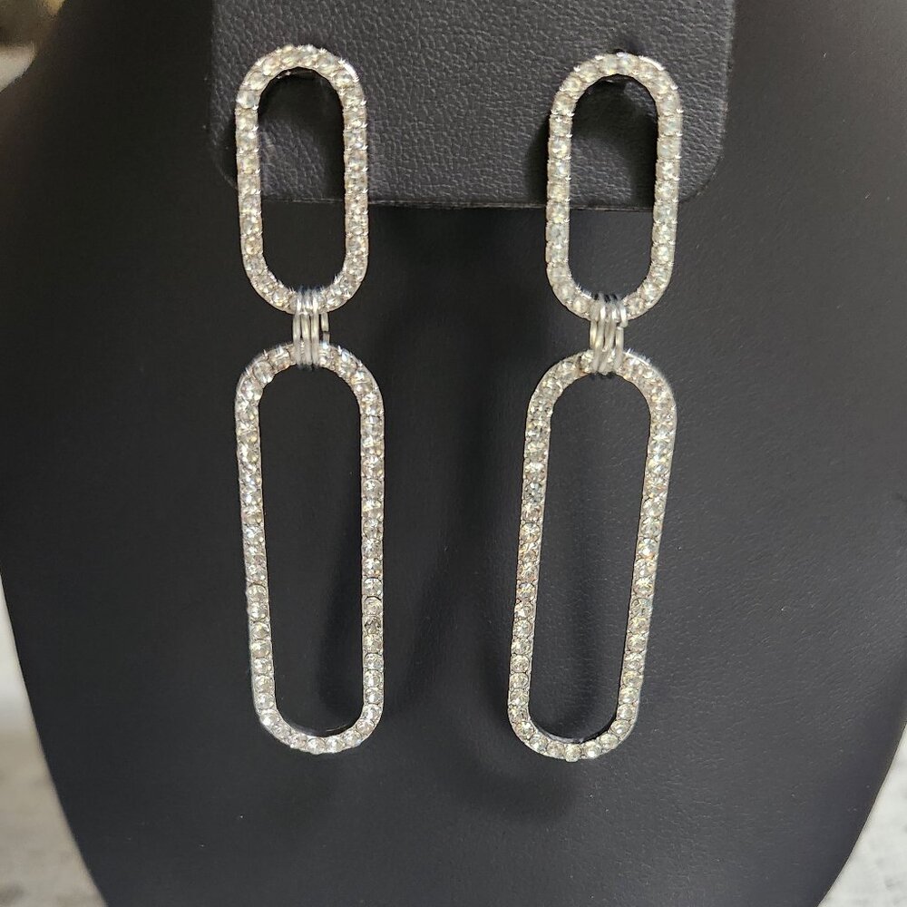 Two link rhinestone dangling earrings